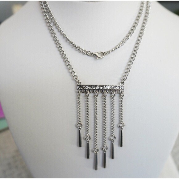 Bar Dangle Pendant Necklace Silver Tone - Picture 3 of 6